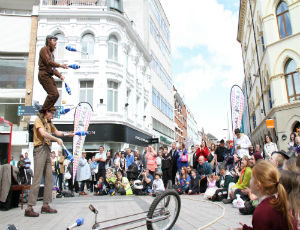 Street Theatre Ireland Uncycle Show